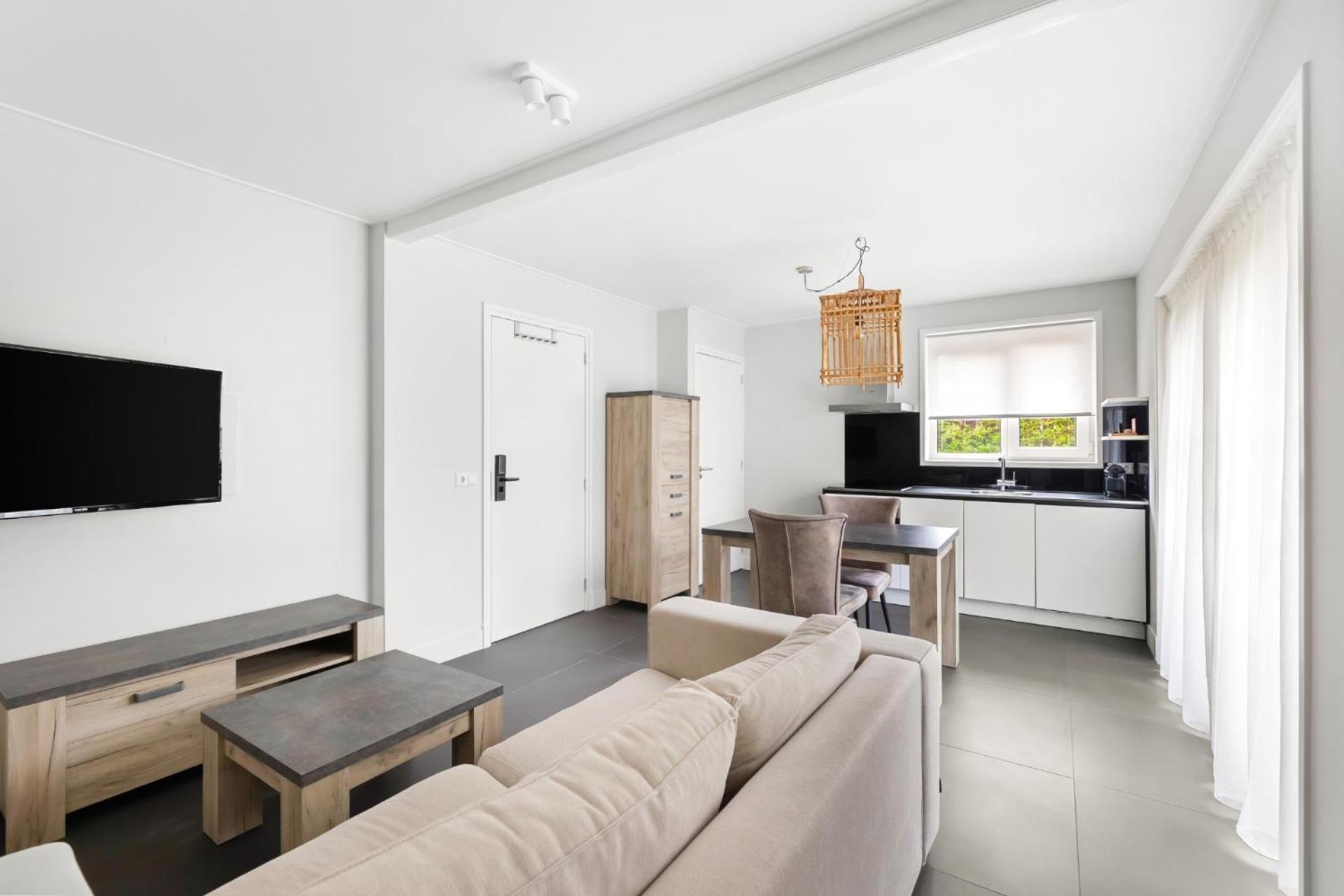 Bed & Bike De Dorsvloer Apartment ดอมเบิร์ก ภายนอก รูปภาพ